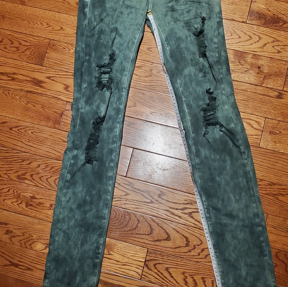 Jeans - Picture 7 of 8
